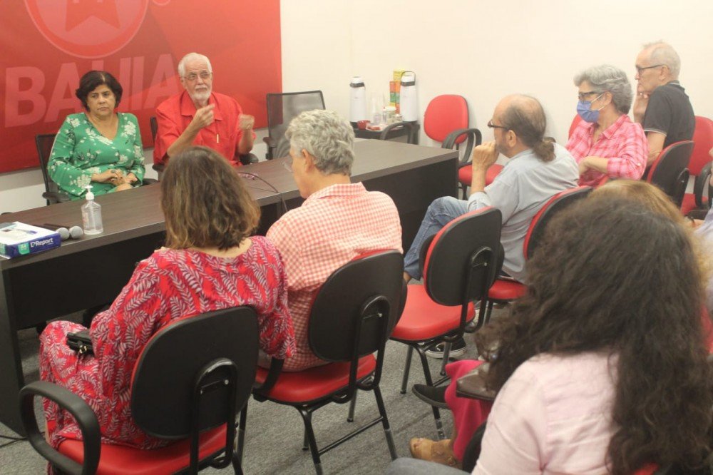 Coletivo Médicos pela Democracia discute importância das eleições para fortalecimento das políticas públicas