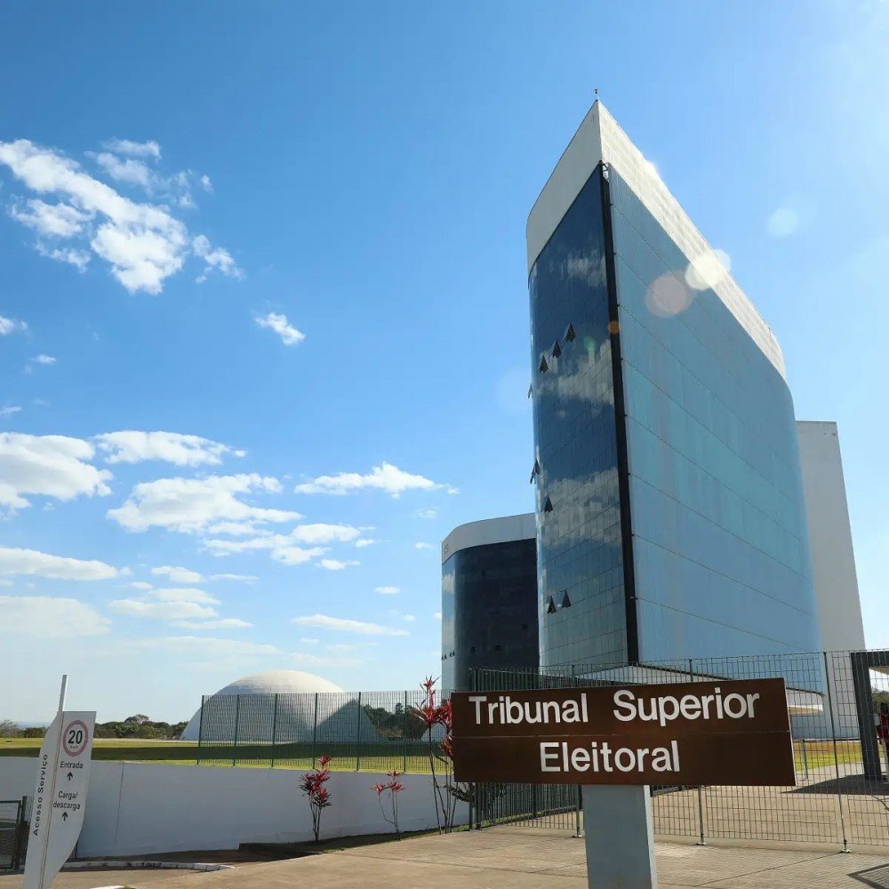 Partidos têm até dia 31 para pedir registro de federações partidárias