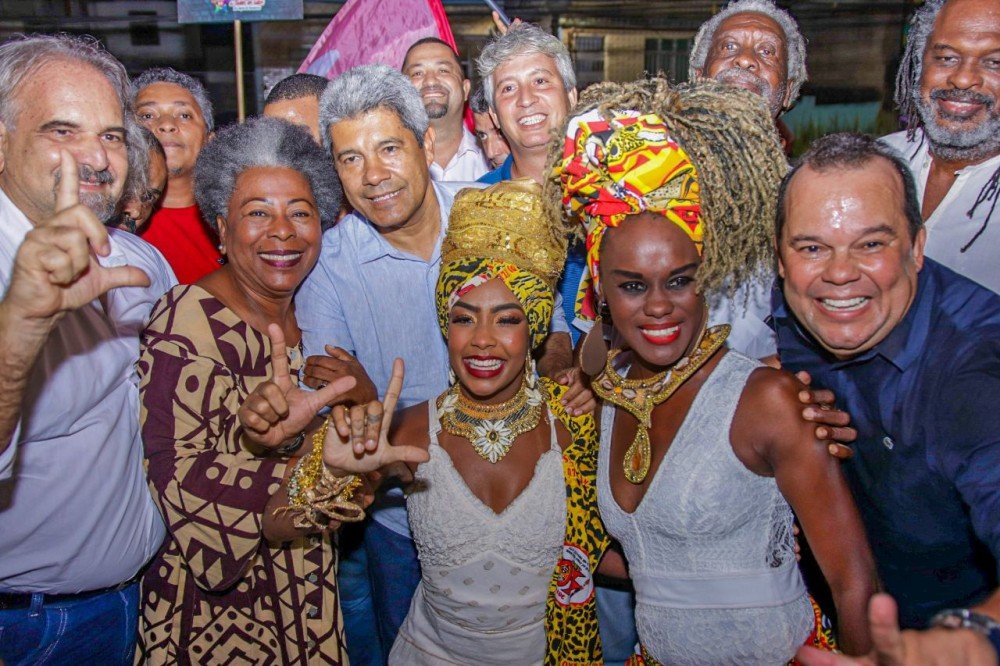 Na Liberdade, Jerônimo comenta relação do ex-prefeito de Salvador com Bolsonaro: ‘sempre estiveram juntos’