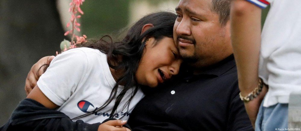 Atirador mata ao menos 21 em escola no Texas