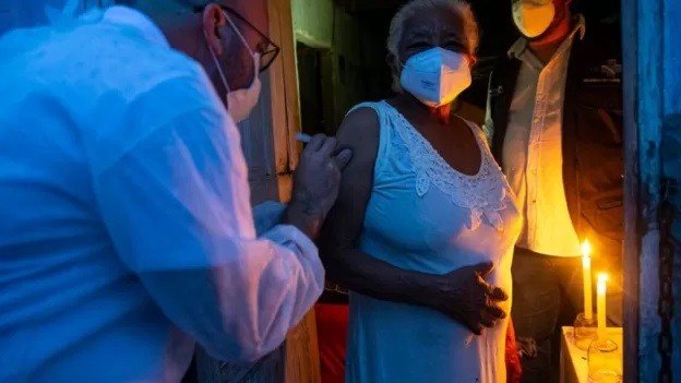 Amazônia gera 26% da energia elétrica do país, mas tem 1 milhão de pessoas no escuro