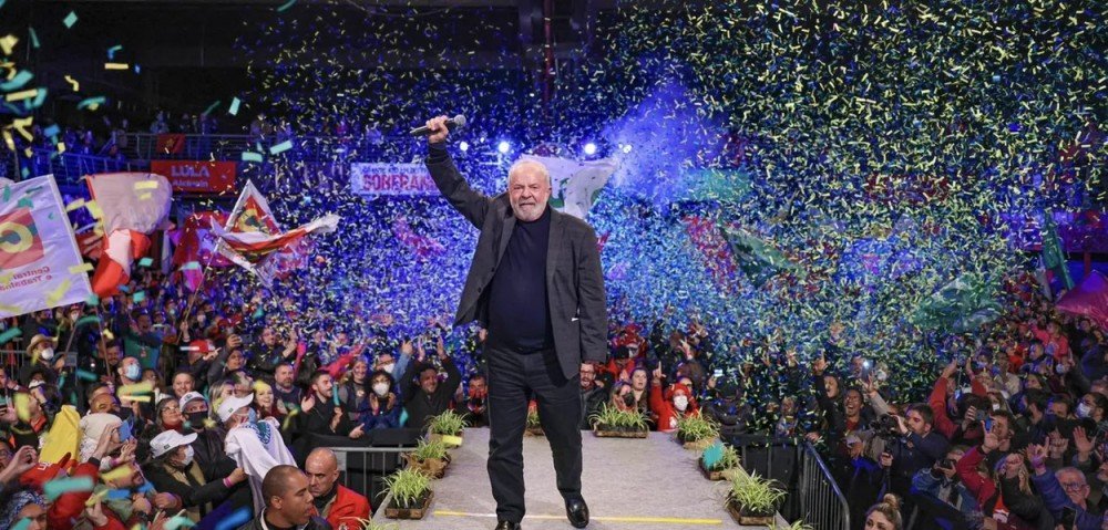 Programa de governo de Lula e Alckmin é taxativo: 'vamos revogar o teto de gastos'