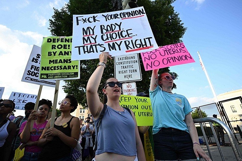 Aborto negado: o que acontece depois da decisão da Suprema Corte dos EUA?