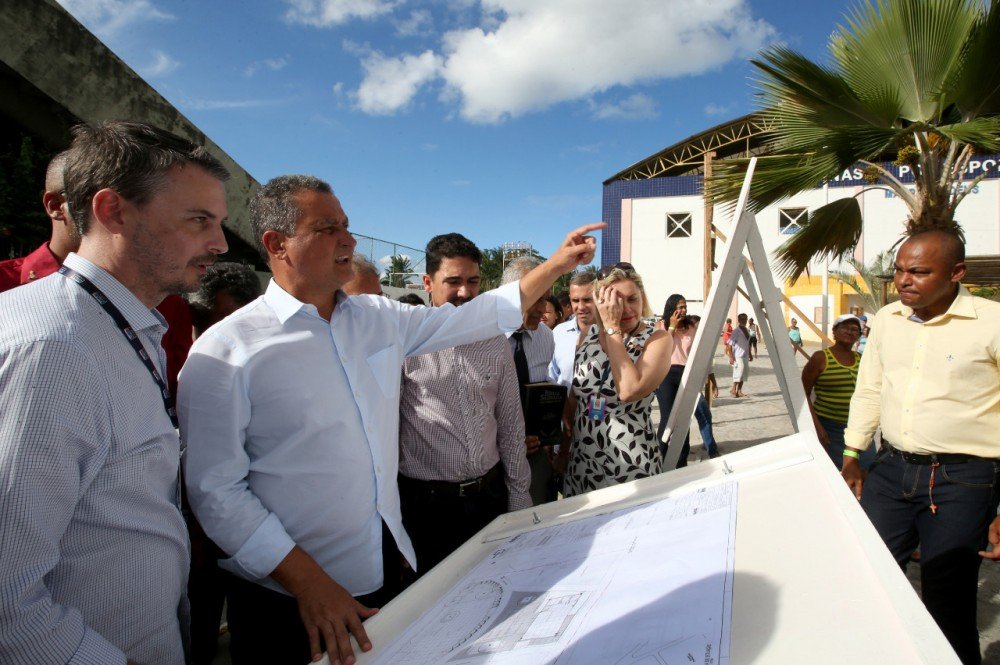 Rui autoriza R$ 2 milhões em obras de saúde para Madre de Deus