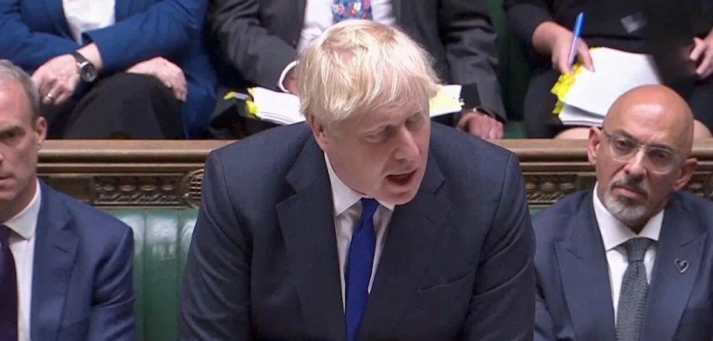 Boris Johnson vai renunciar ao cargo de primeiro-ministro nesta quinta-feira, informa mídia britânica
