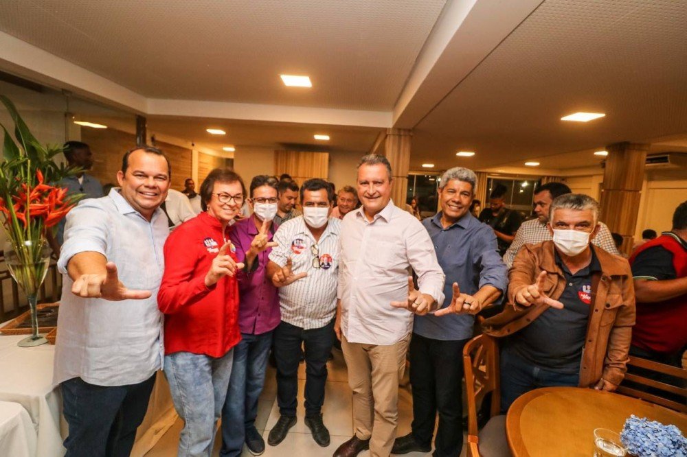 Com participação de Rui Costa, Jerônimo reúne prefeitos em Jacobina: 
