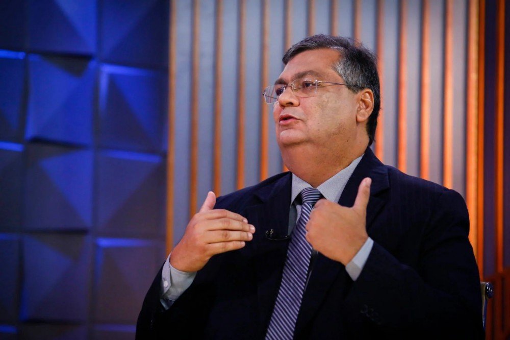 Dino cobra de Bolsonaro pronunciamento contra a violência política