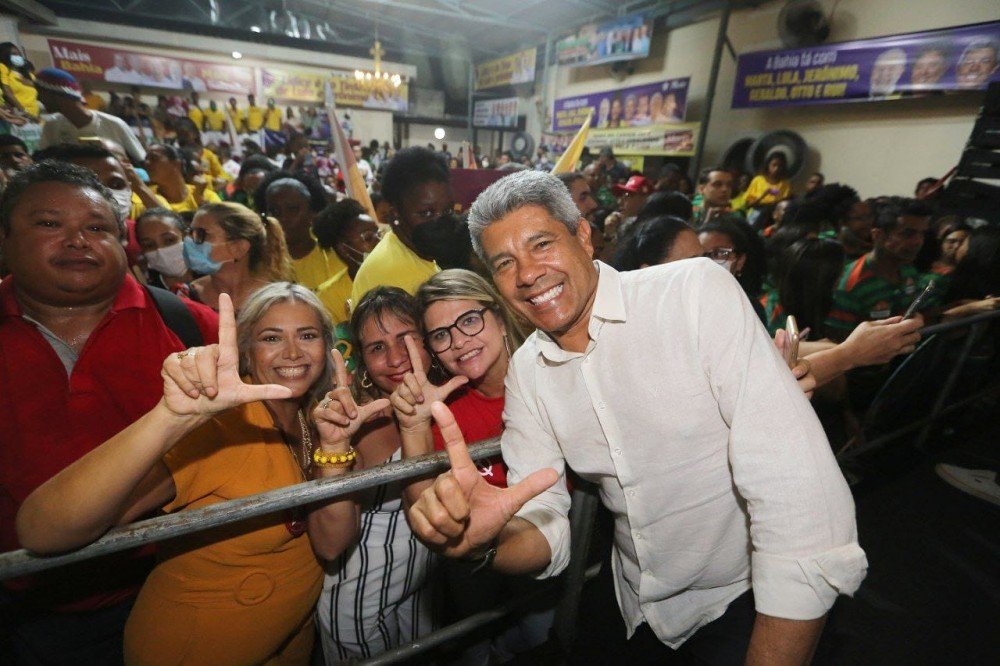 Na Cidade Baixa, Jerônimo reforça parceria com Osid e afirma que combaterá alagamentos e investirá em mobilidade