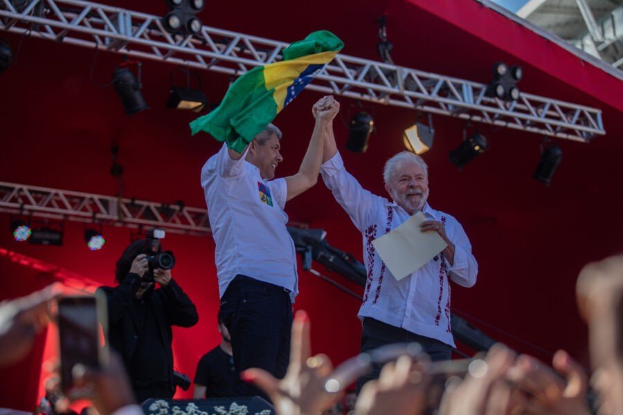 Apoio de Lula decide eleições para governador na Bahia