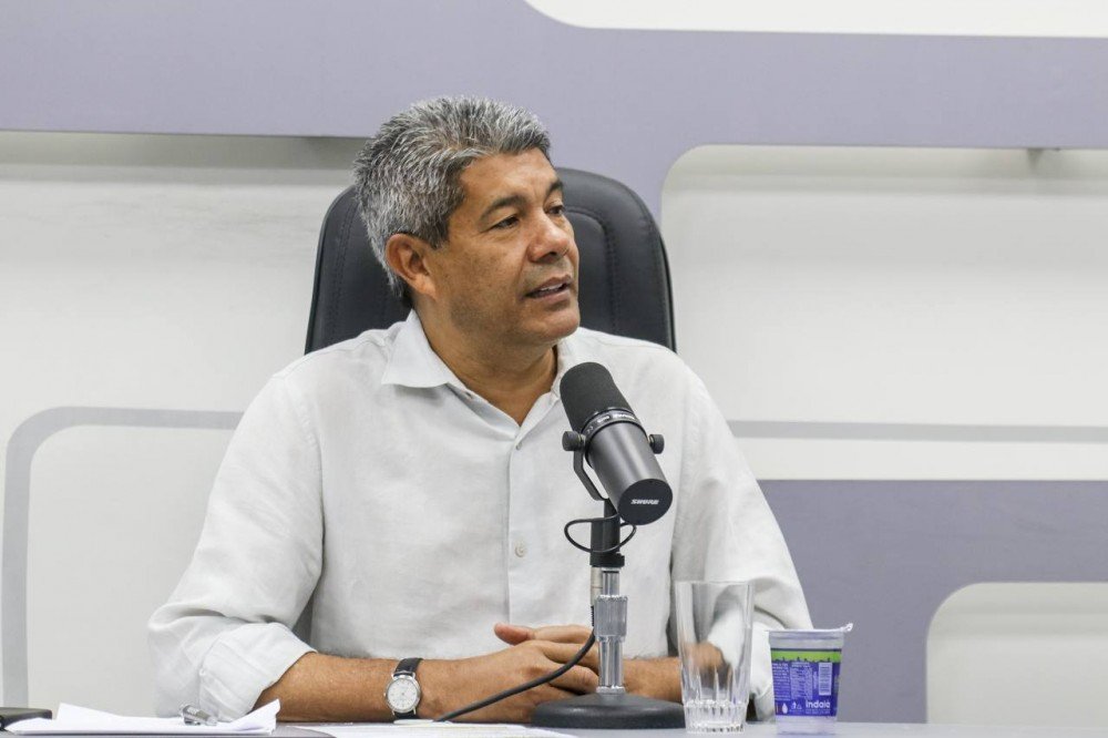 Jerônimo critica IPTU abusivo de ACM Neto, que aumentou desemprego em Salvador