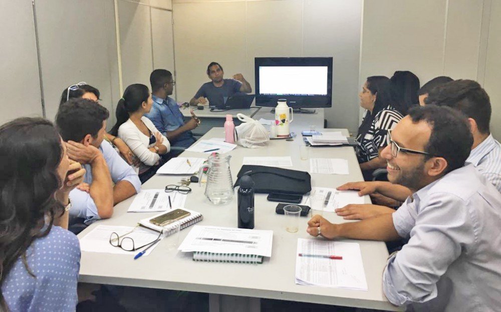 Prefeitura promove atividade de qualificação profissional para engenheiros da diretoria de obras e para a equipe técnica do SAAE