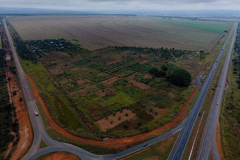 Aqueles que abastecem as cidades de alimentos vivem ameaça de despejo e avanço do agronegócio