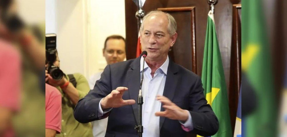 Ciro brigou com os próprios irmãos antes de romper aliança com o PT no Ceará