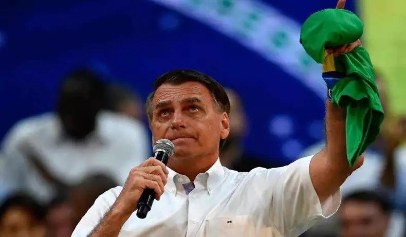 Bolsonaro não consegue reduzir rejeição