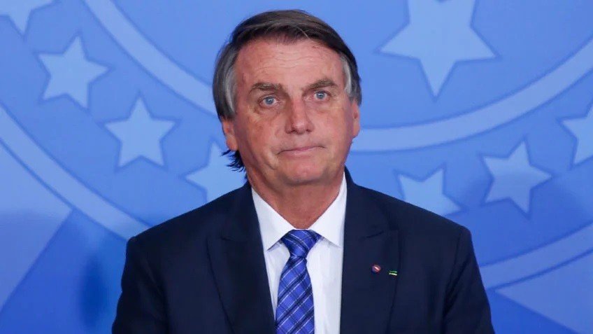 Isolado e em desvantagem nas pesquisas, Bolsonaro critica Fiesp por articular manifesto pela democracia