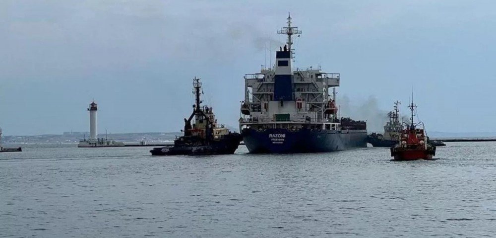 Primeiro navio com grãos da Ucrânia partiu de Odessa depois de acordo com a Rússia