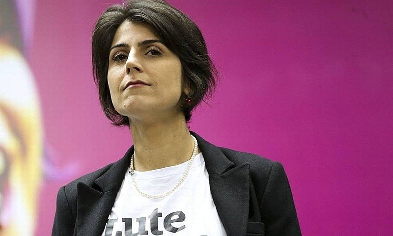 Deputada Manuela D'Ávila denuncia novos ataques contra ela, sua família e Lula