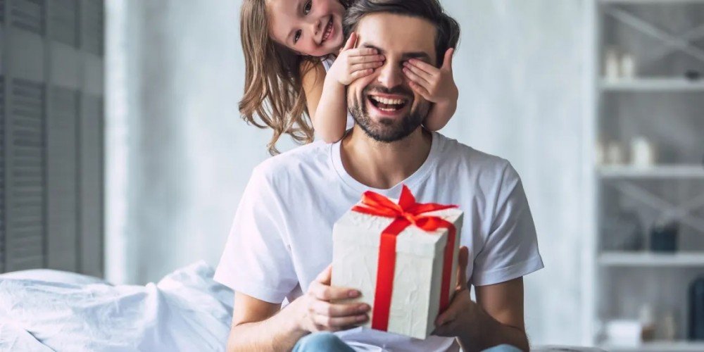 Estudo aponta faturamento de R$ 6,4 bilhões no e-commerce no Dia dos Pais