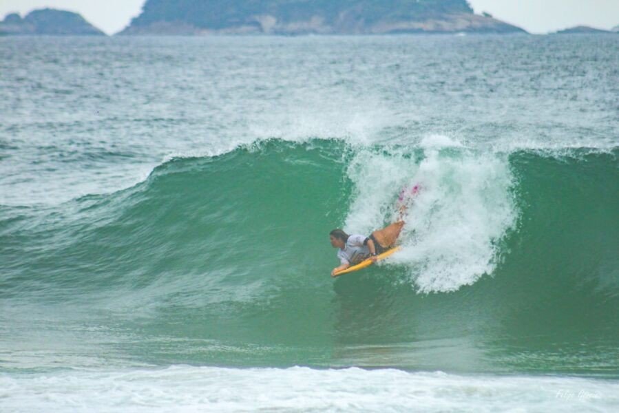 Baiana vai representar o estado no brasileiro de Bodyboard