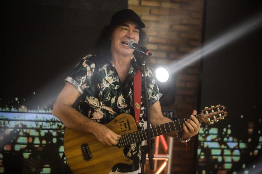 Forrozeiro Zelito Miranda morre aos 66 anos