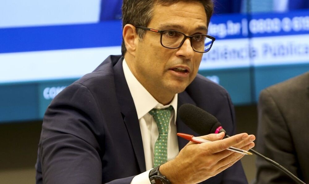 Não é verdade que bancos perdem dinheiro com PIX, diz presidente do BC