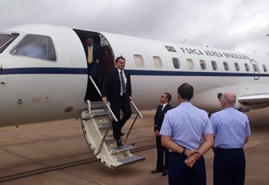O custo das viagens de Bolsonaro de avião da FAB na campanha presidencial