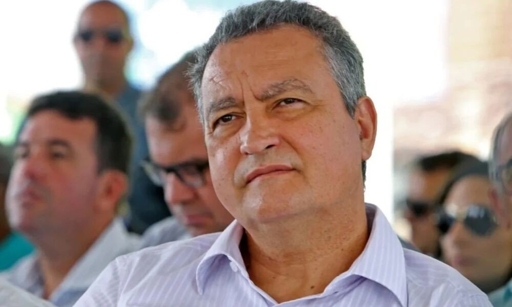 Rui critica reação de Bolsonaro durante discurso de Moraes