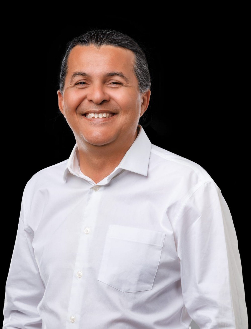 Radiovaldo inaugura comitê em Salvador, amanhã (20), no Lg. da Mariquita