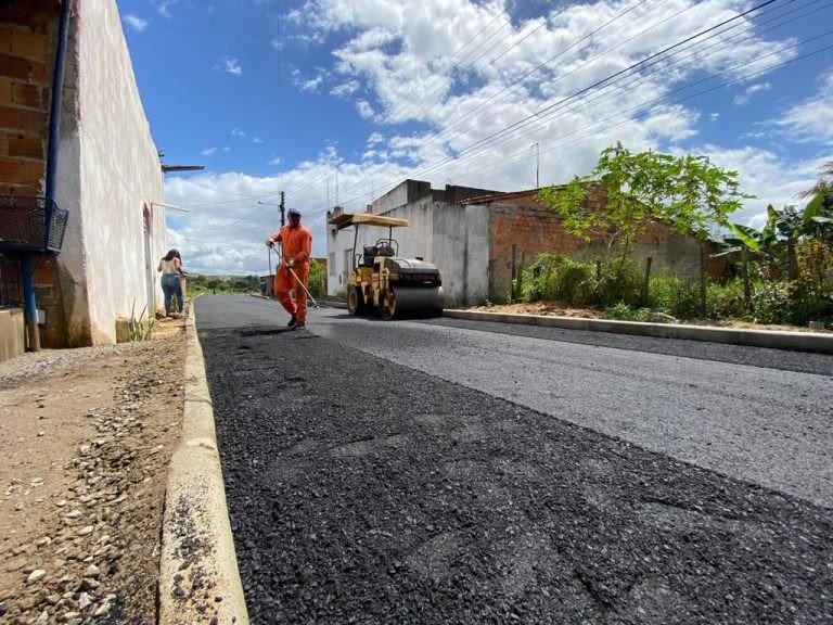 O Pingurute tem mais uma rua pavimentada pela Prefeitura