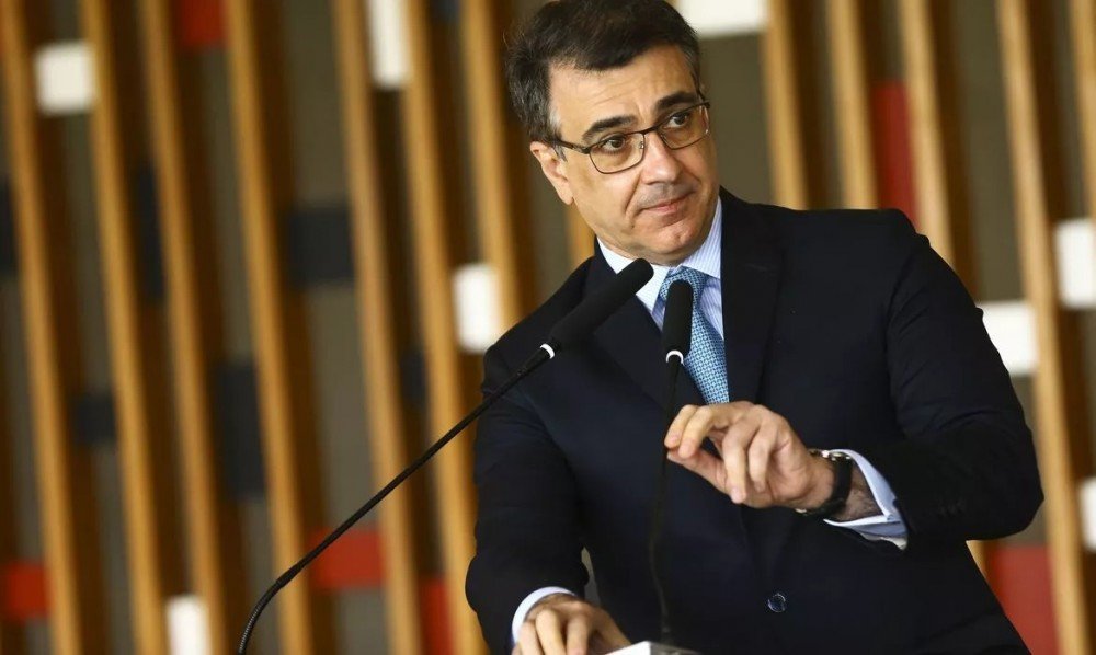 Bolsonaro dá guinada em política externa e passa a defender o mundo multipolar