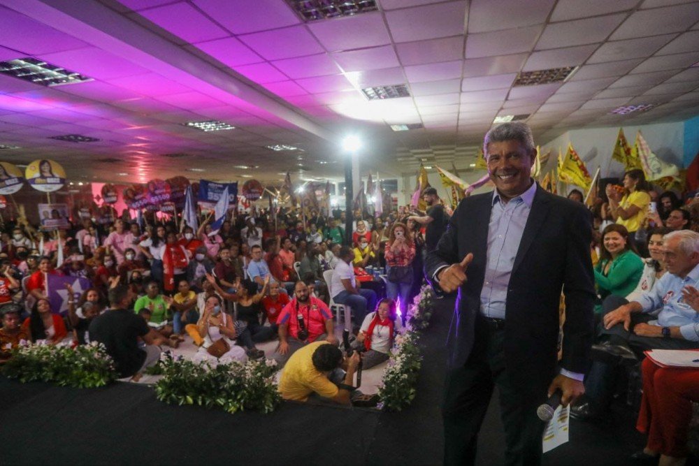 Jerônimo Rodrigues (PT) reforça compromisso com as mulheres: 