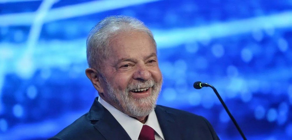 Pesquisa Quaest: Lula tem 44% contra 32% de Bolsonaro no 1º turno