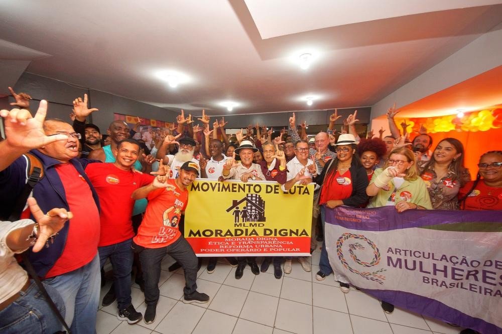 Joseildo Ramos inaugura comitê em Salvador