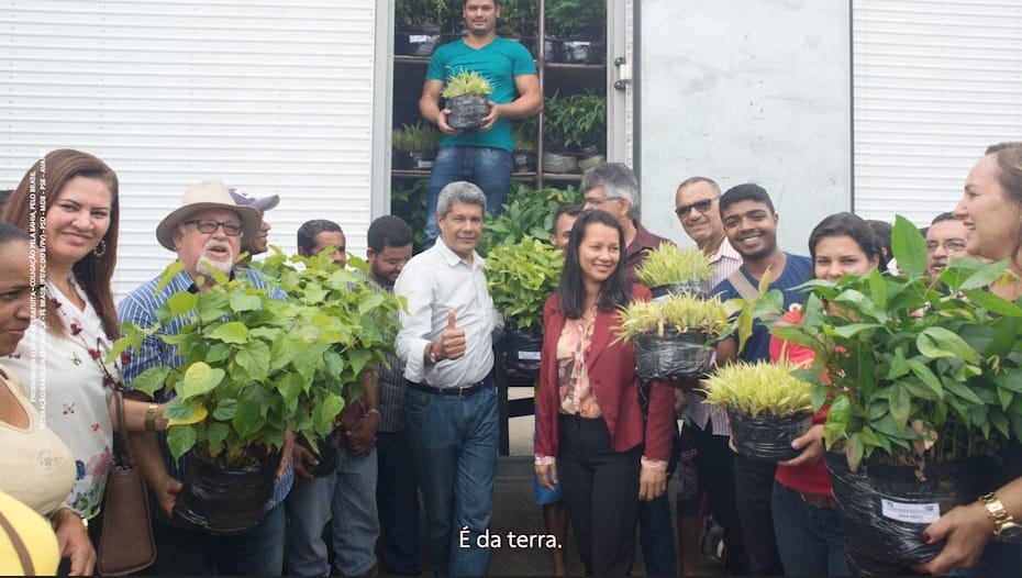 Jerônimo garante mais 10 mil títulos de propriedade e assistência técnica à agricultura familiar