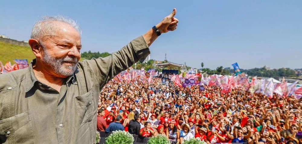 Datafolha: 53% dizem que Lula tem mais chance de manter Auxílio Brasil de R$ 600