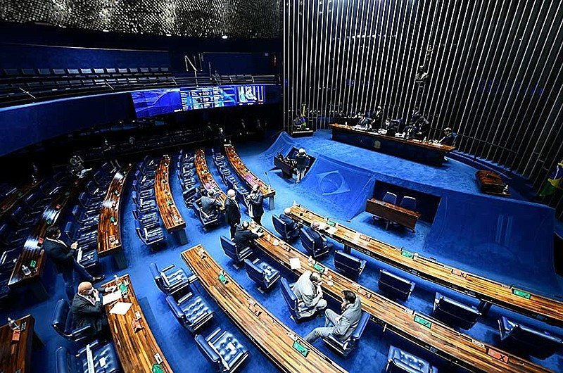 Você sabe qual o papel de um senador da República?