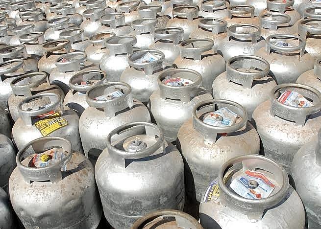 Governo Bolsonaro exclui maioria das famílias pobres do Auxílio Gás