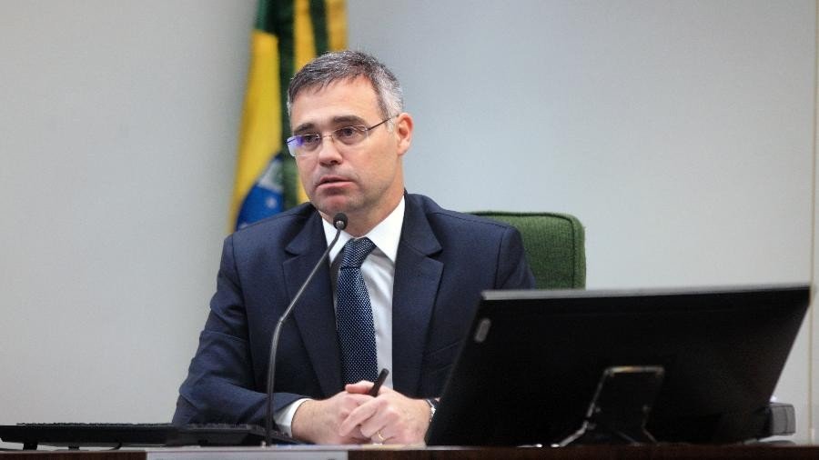 Mendonça derruba censura às reportagens sobre imóveis da família Bolsonaro