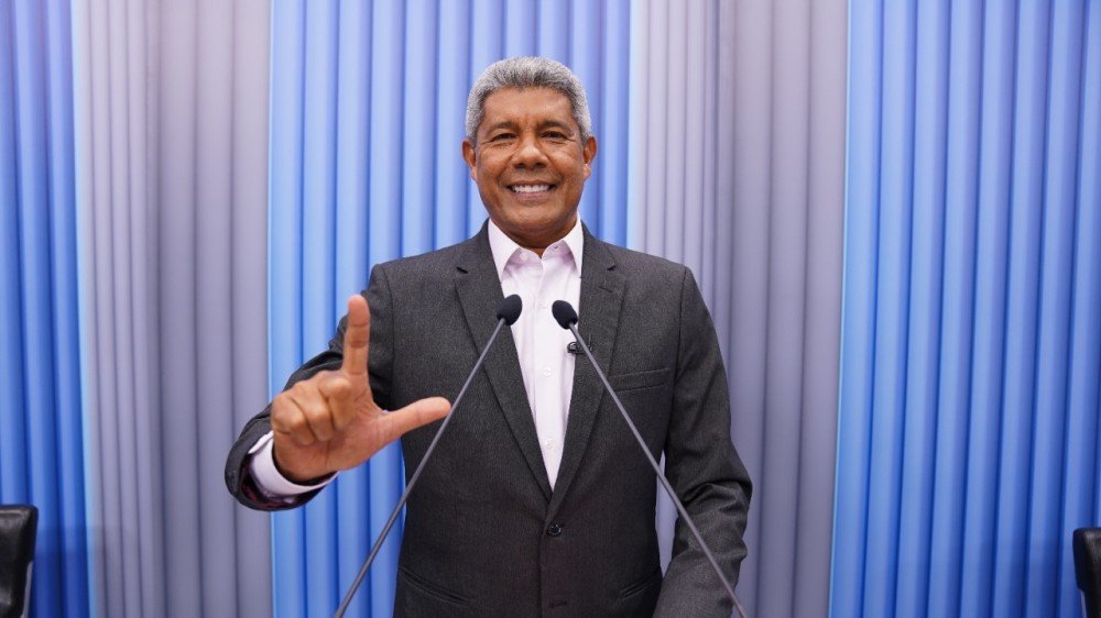 “Para mim não é tanto faz”, critica Jerônimo sobre posição de ACM Neto