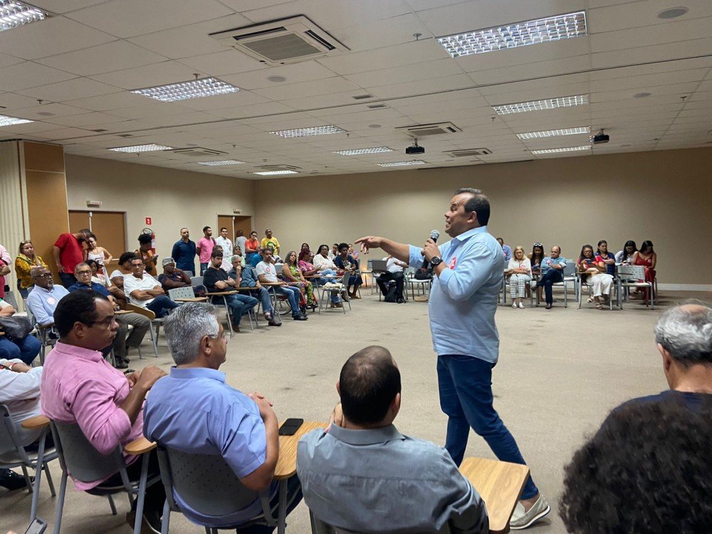 Campanha de Jerônimo Rodrigues reúne deputados, vereadores e lideranças para definir estratégias em Salvador