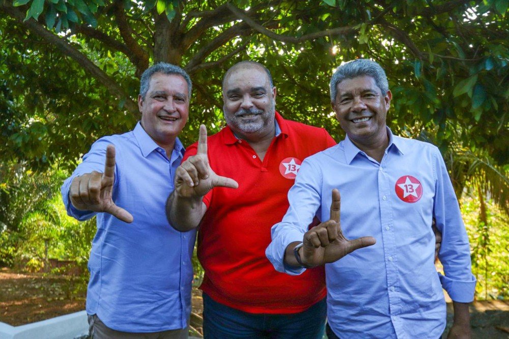 Maneca Ché anuncia apoio a candidatura de Jerônimo