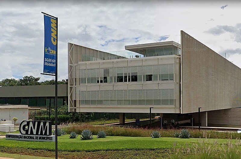 Piso da enfermagem: prefeitos pressionam por PEC que veta novas despesas sem fonte de custeio