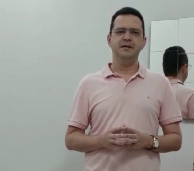 Ex-prefeito de Mucuri abandona Neto e anuncia apoio a Jerônimo