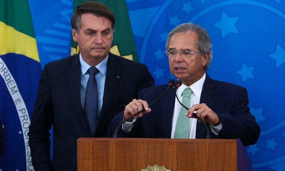Guedes prepara novo ataque contra o salário mínimo e benefícios previdenciários para depois das eleições