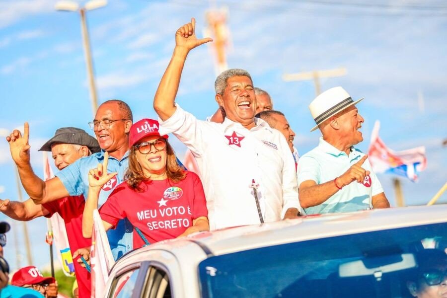 Jerônimo destaca o investimento em infraestrutura para atrair empresas