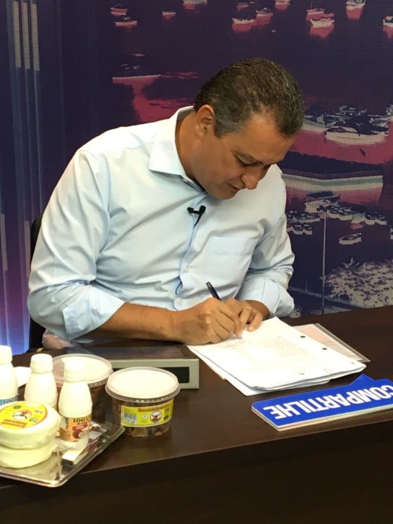 Rui anuncia nomeação de 20 aprovados em concurso da PGE