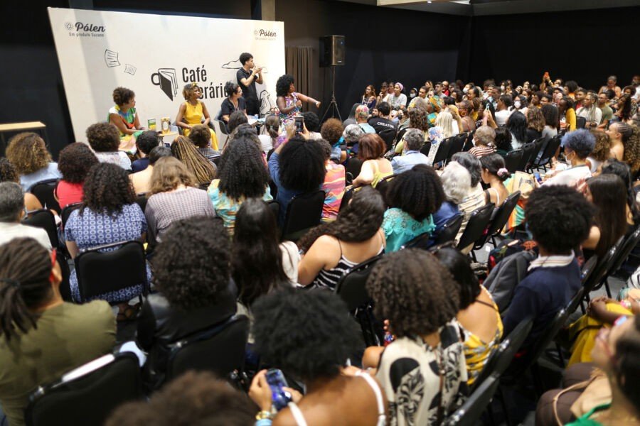 Lotada, Bienal do Livro Bahia chega ao fim com recorde de público