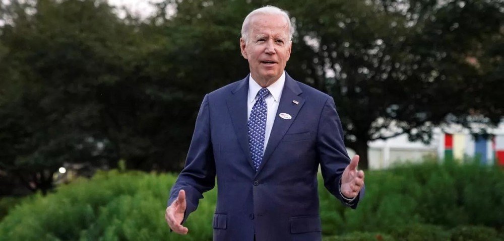 Biden: é 'improvável' que míssil que caiu na Polônia tenha sido disparado pela Rússia