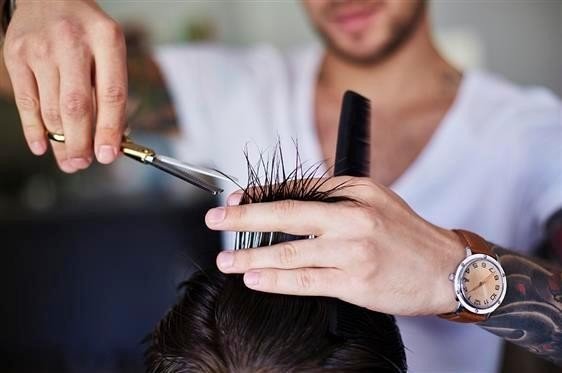 Oficina de Barbeiro; 16 anos