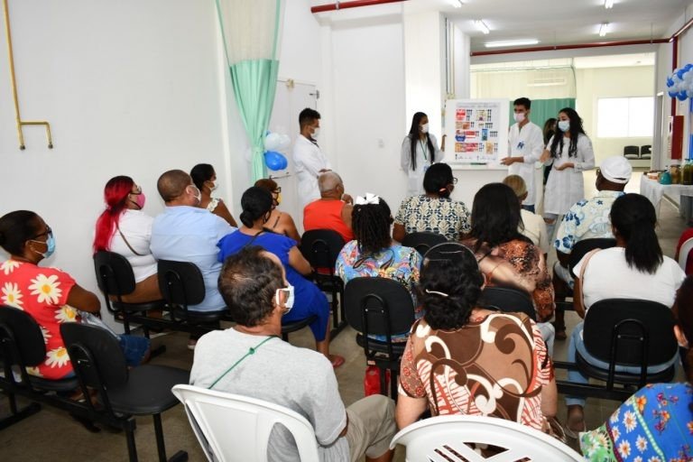 Dia Mundial do Diabetes Mellitus é comemorado na Policlínica Municipal
